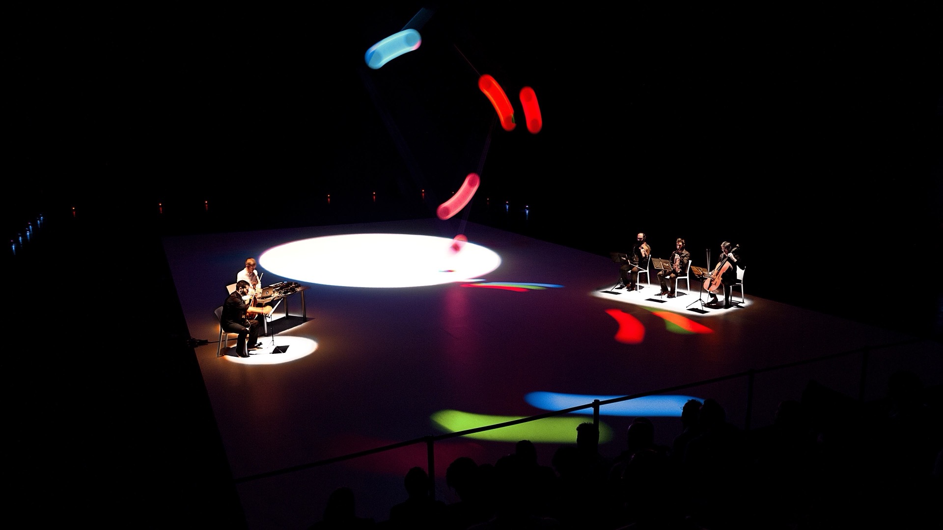 Disk detail with shadow and light interplay