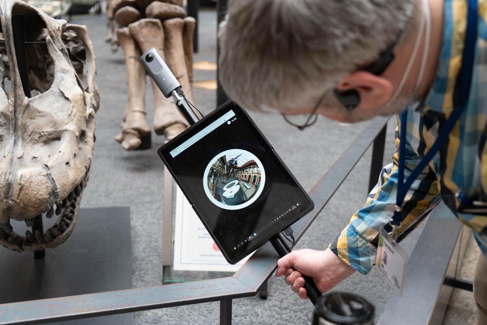 NuForm hybrid museum experience